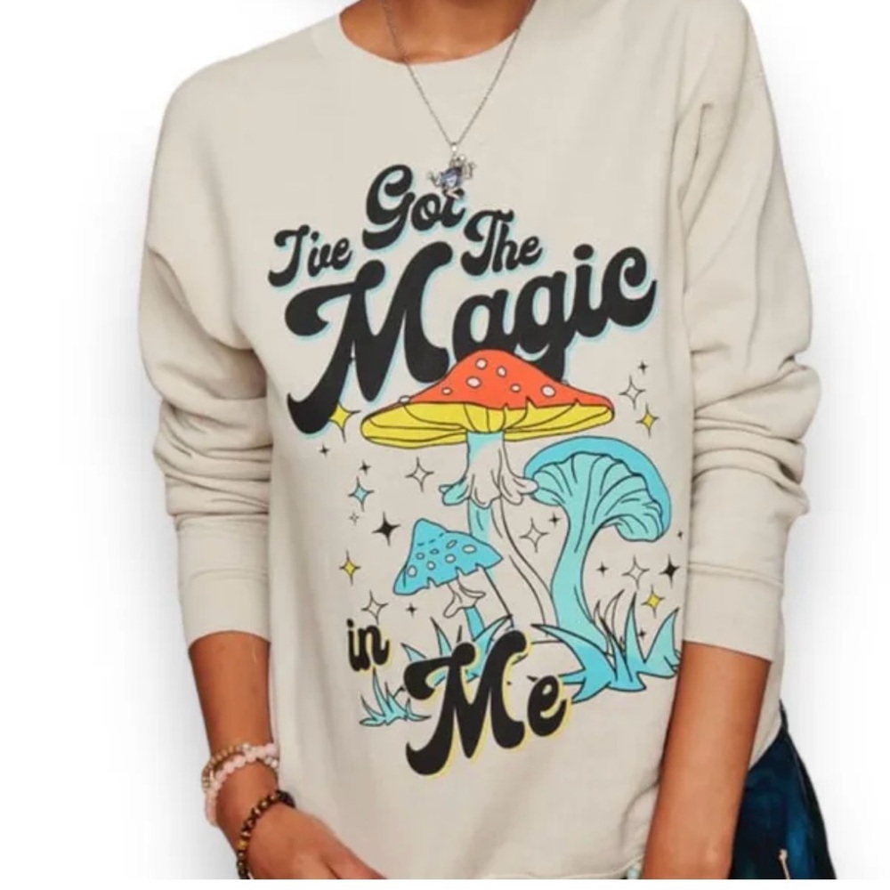 RARE In Your Face Apparel Sweatshirt Women’s Size S Small NWT